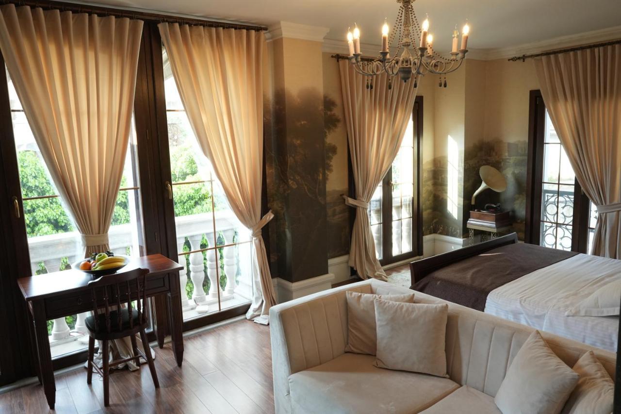 Hotel Boutique Vila 8 Durres Exterior photo
