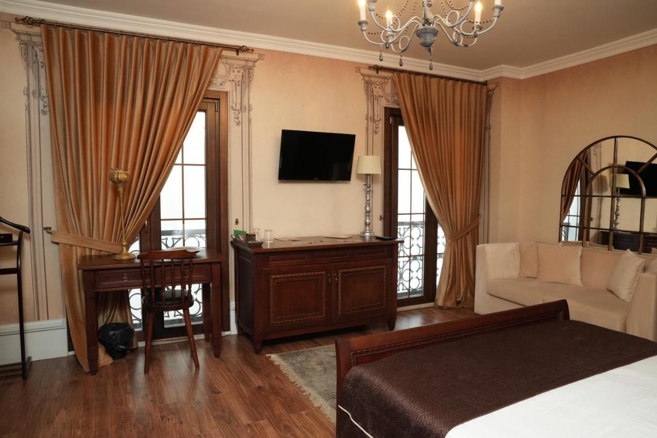 Hotel Boutique Vila 8 Durres Exterior photo