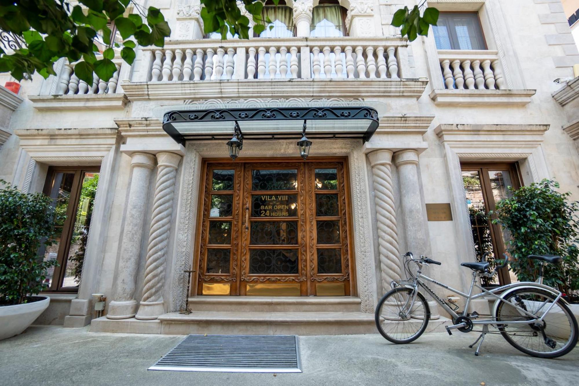 Hotel Boutique Vila 8 Durres Exterior photo